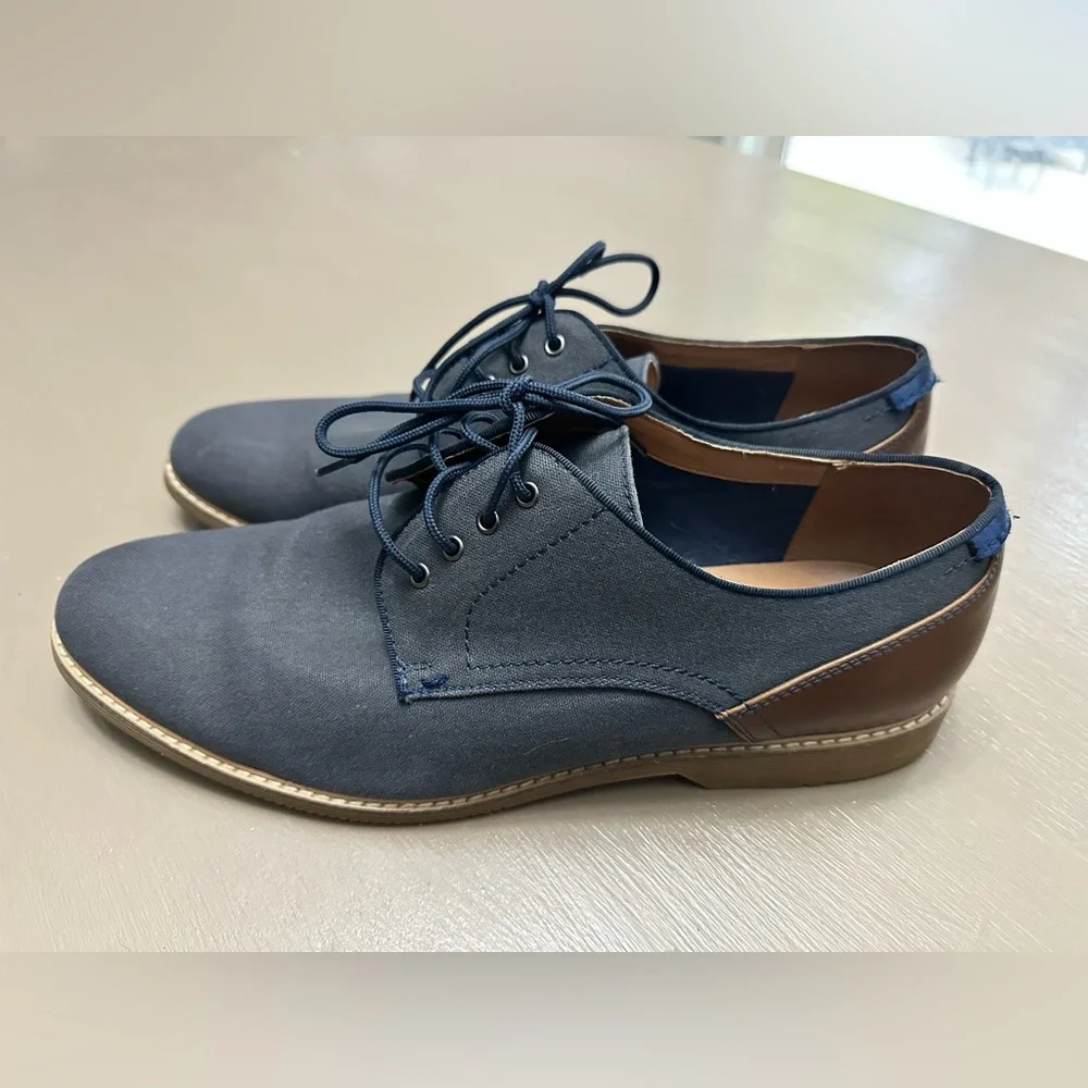 Steve Madden stylish blue